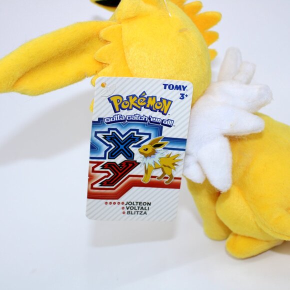 TOMY Pokemon Jolteon 8" Plush - Picture 3 of 3